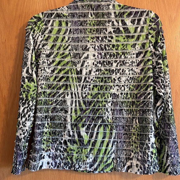 R&B Collections Jacket - Picture 2 of 5